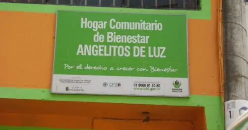 HOGAR COMUNITARIO DE BIENESTAR ANGELITOS DE LUZ HOGAR COMUNITARIO DE BIENESTAR ANGELITOS DE LUZ